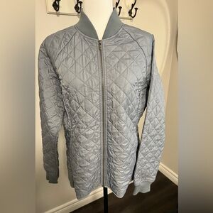 Columbia, women’s size L quilted jacket, gray colour.
